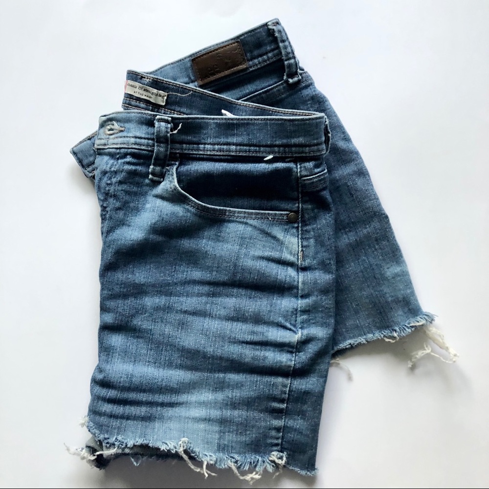 Vintage Lee High-rise Denim Cutoff Shorts - Picture 5 of 13